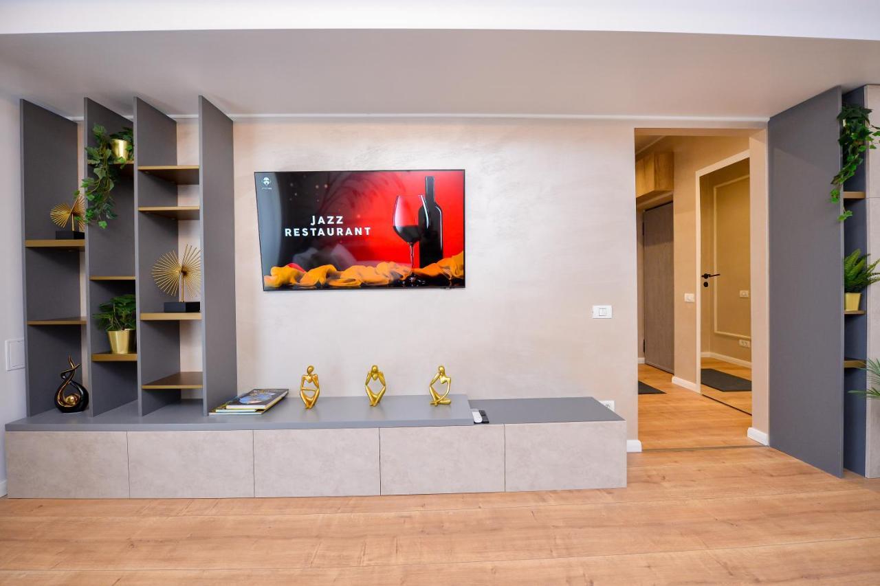 Downtown By Grand Accommodation Букурещ Екстериор снимка