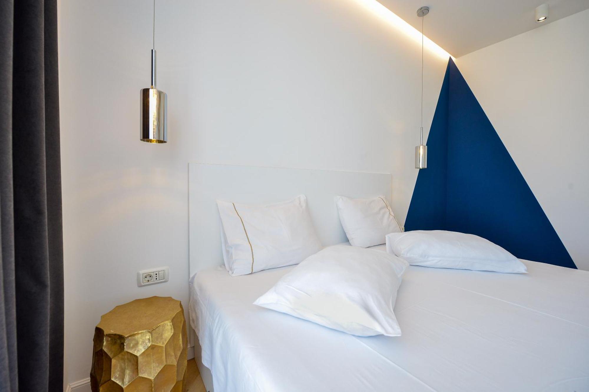 Downtown By Grand Accommodation Букурещ Екстериор снимка