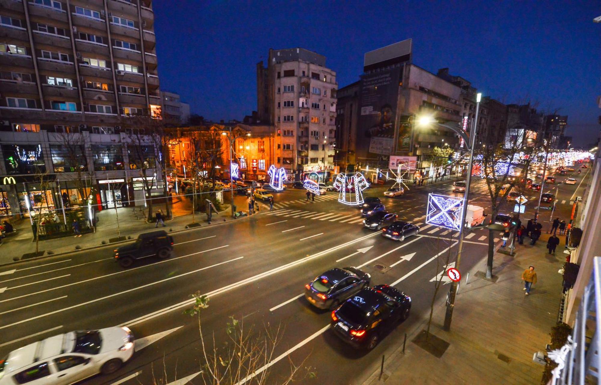 Downtown By Grand Accommodation Букурещ Екстериор снимка